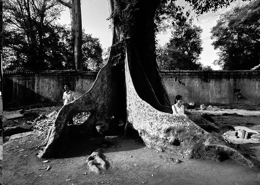 Cambodian Taxi Driver - monochrome zine edition
